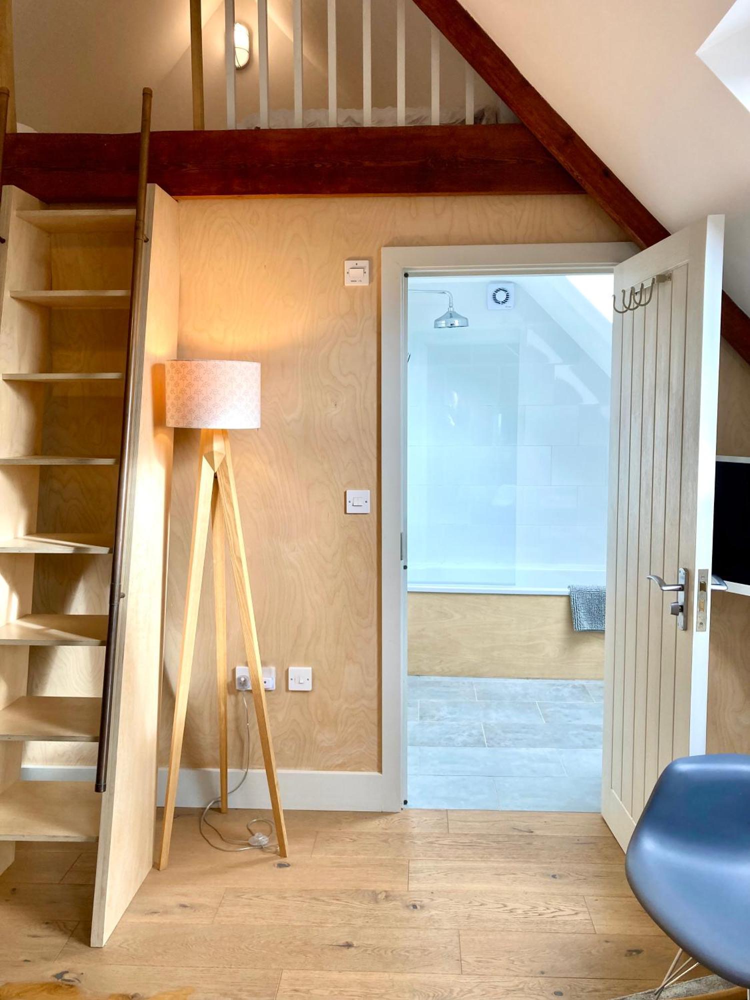 Westbury Cross House Bed & Breakfast 외부 사진
